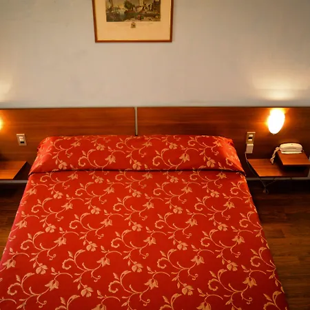 Otel Salieri 3*
