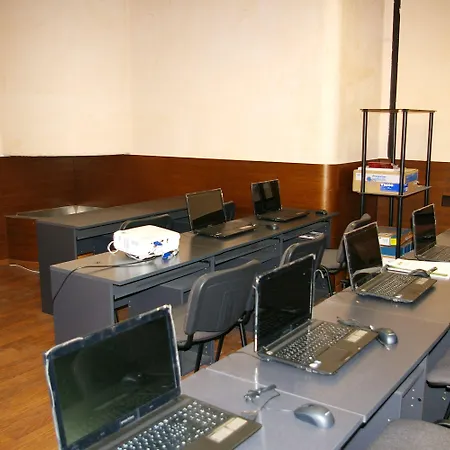 オテル サリエリ ホテル