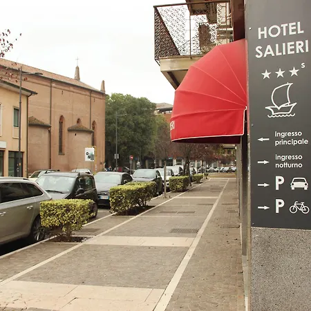 Hotel Salieri
