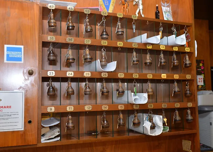 Salieri 3* ليغناغو